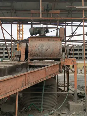 Js500 Concrete Mixer 500l 25-30m3/H 2016 and 2019 Two Units