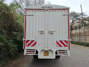 Isuzu FRR Local 2022 White
