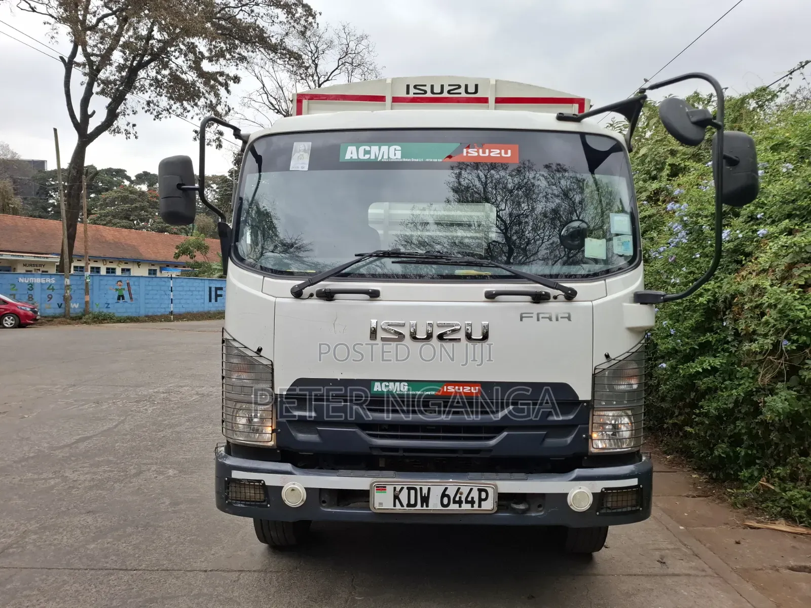 Isuzu FRR Local 2022 White