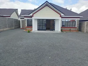 3bdrm Bungalow in Acacia Estate, Kitengela for sale