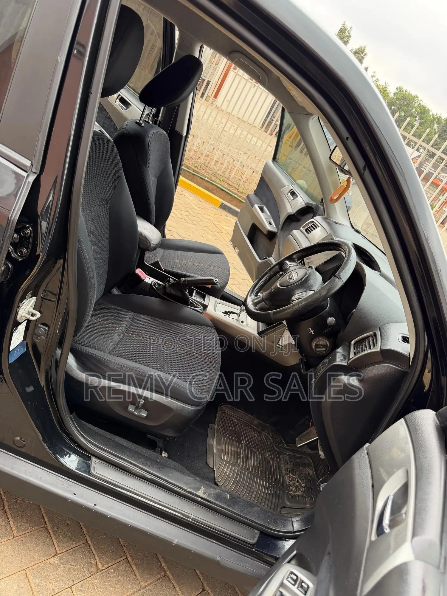 Subaru Forester 2010 Black