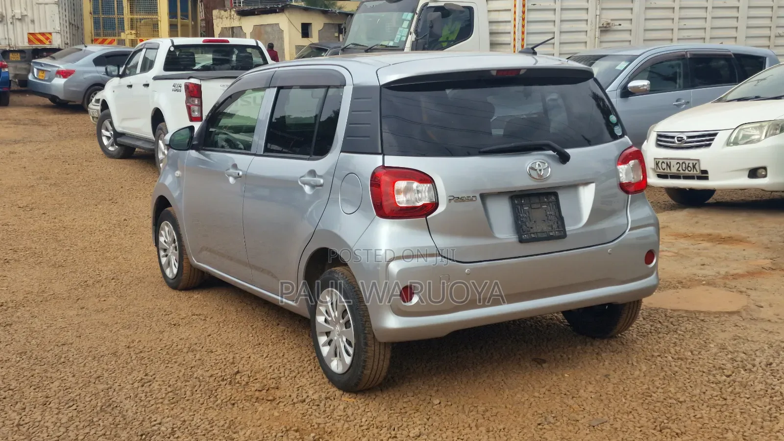 Toyota Passo 1.0 FWD 2018 Silver