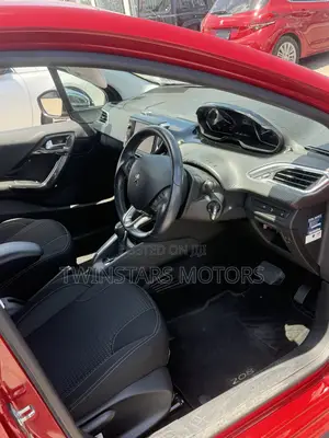 Peugeot 208 2019 Maroon
