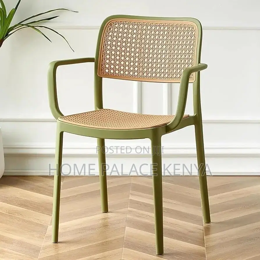 Dining Chair; Modern Rattan Dining Chair for Family and Guest Seating