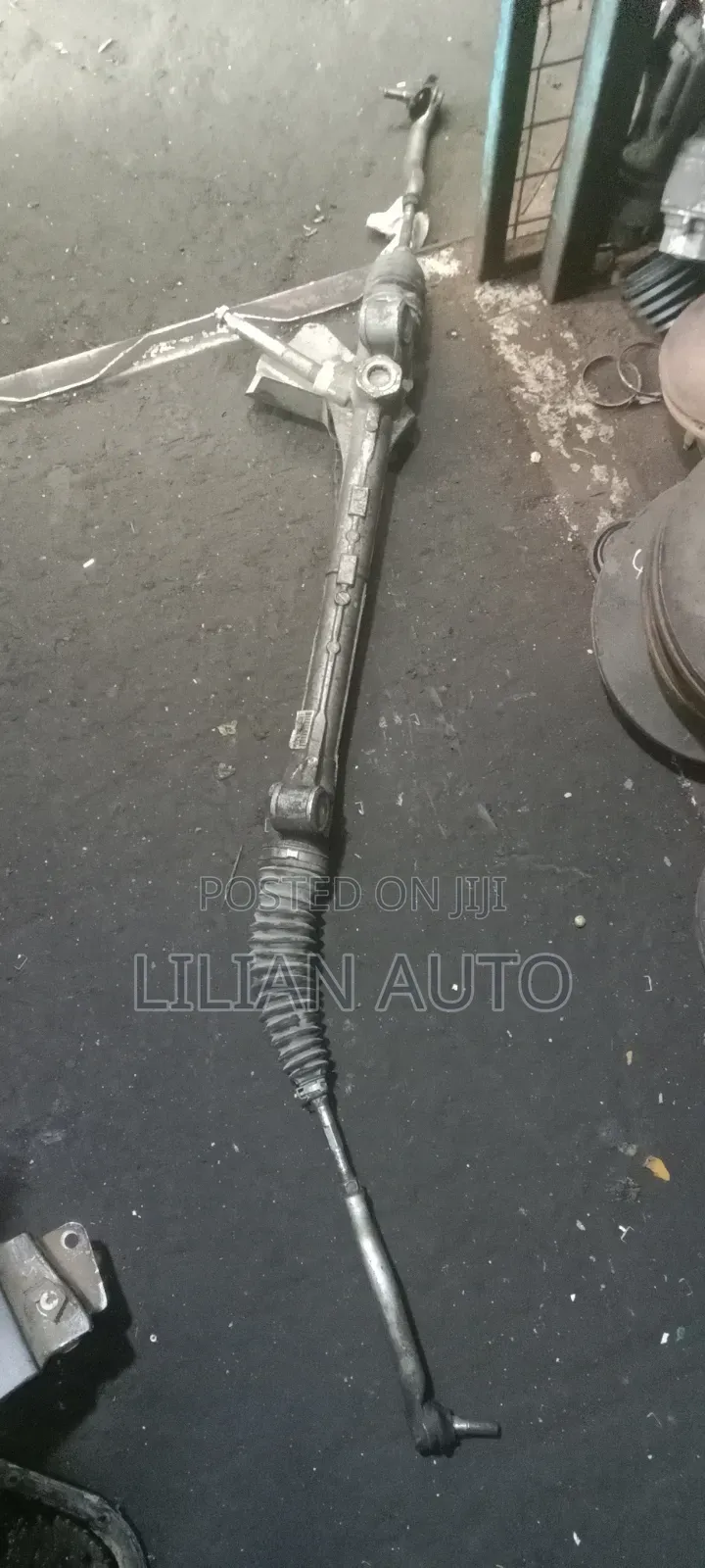 Tiida Latio Steering Rack