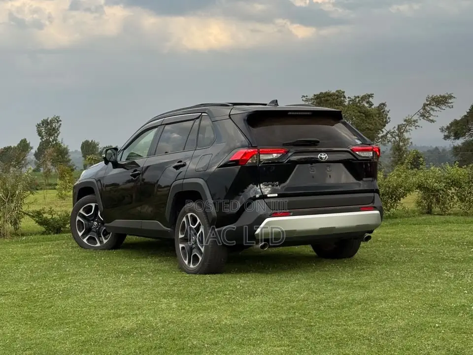 Toyota RAV4 Adventure AWD 2020 Black