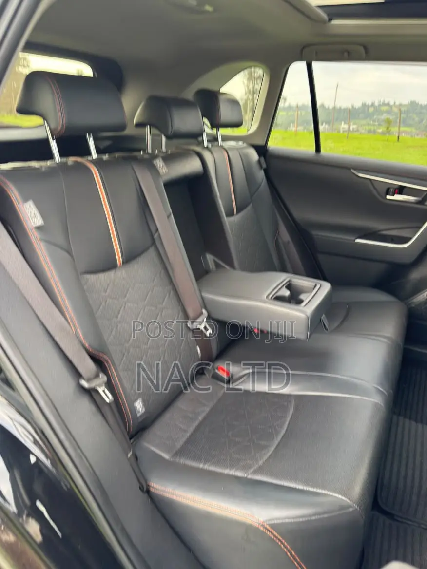 Toyota RAV4 Adventure AWD 2020 Black