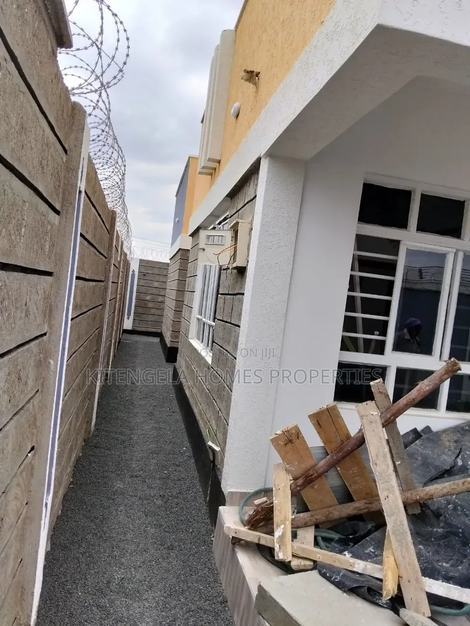 3bdrm Bungalow in Acacia Estate, Kitengela for sale