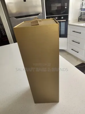 Elegant Cardboard Wine Totes | Reusable Gift Packaging