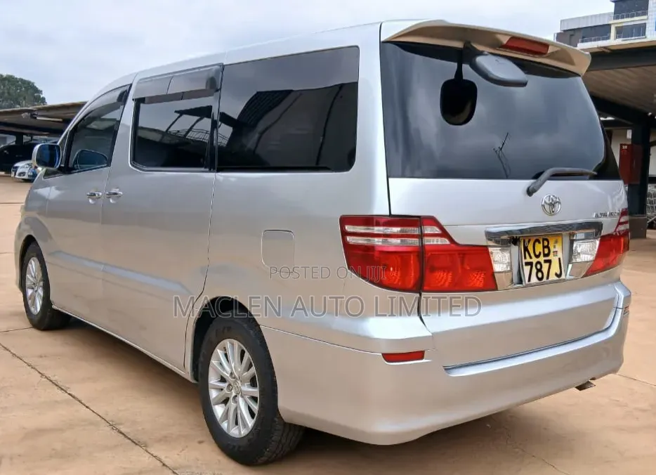 Toyota Alphard 2007 Silver