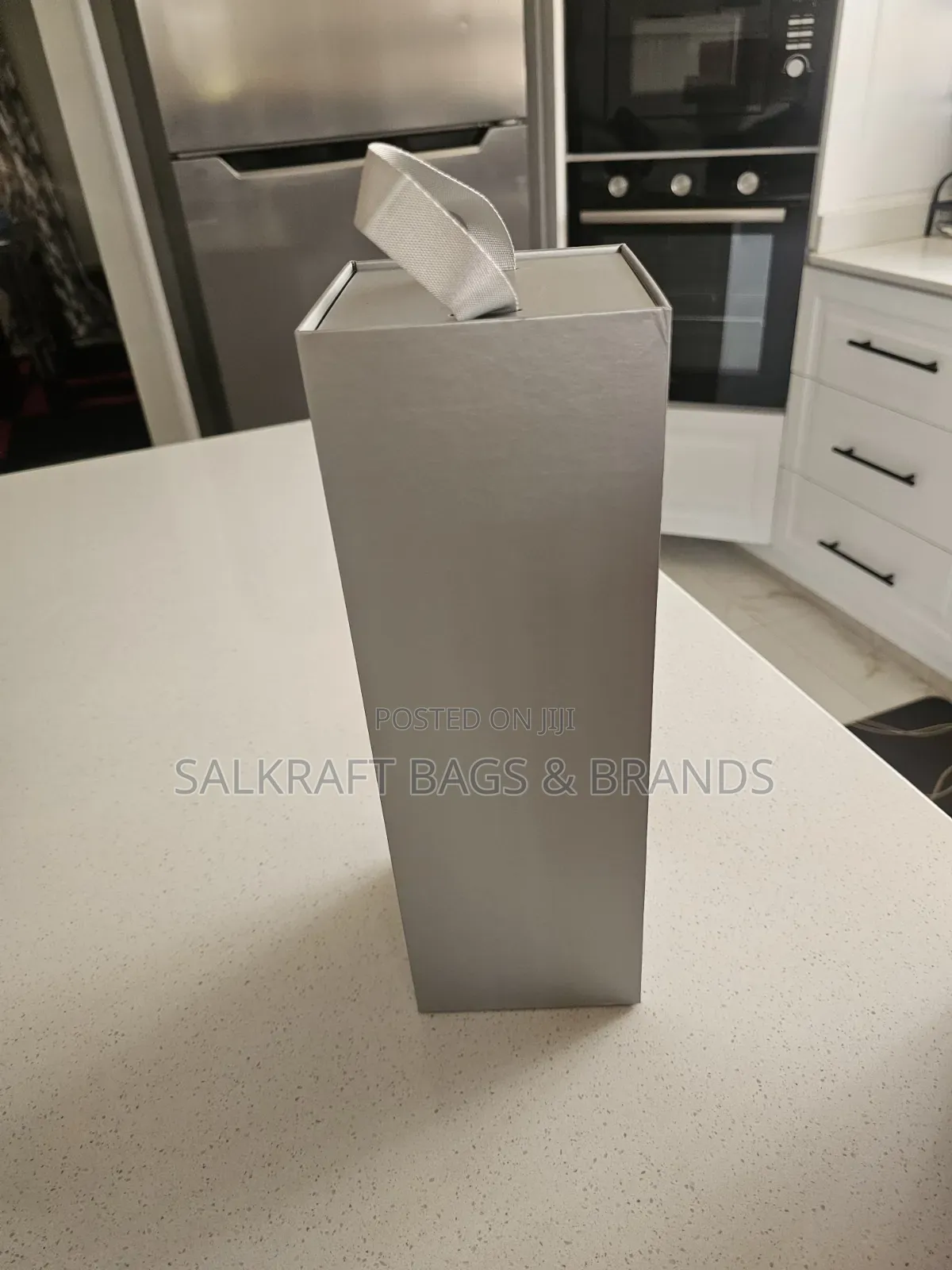 Luxury Magnetic Single Bottle Wine Presentation Boxes