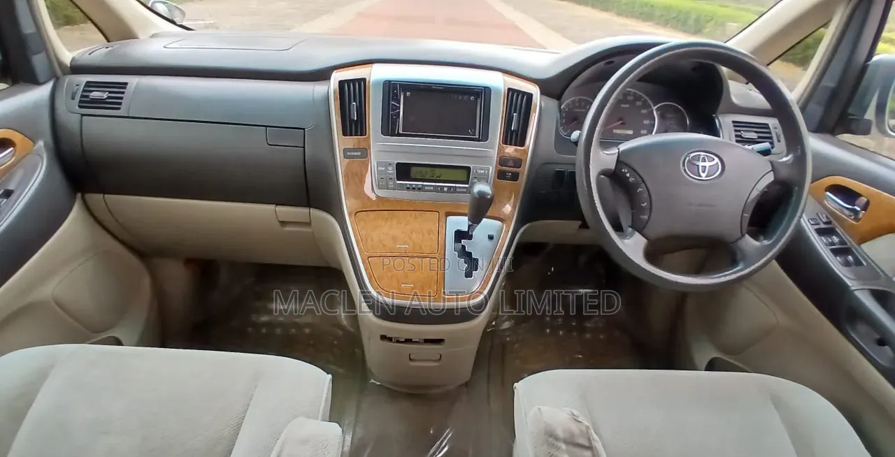 Toyota Alphard 2007 Silver