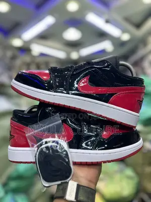 Jordan 1 Low Patent Bred