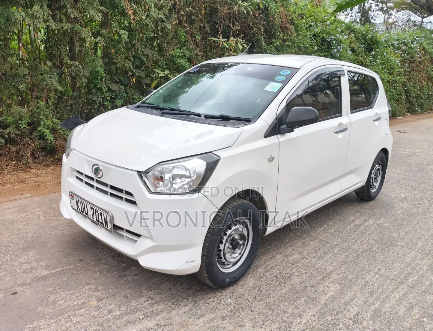 Daihatsu Mira 2018 White
