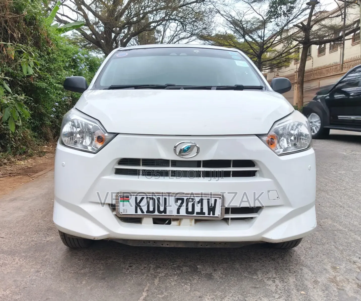 Daihatsu Mira 2018 White