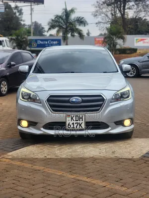 Subaru Legacy 2.5i 4dr Sedan AWD (2.5L 4cyl CVT) 2014 Silver
