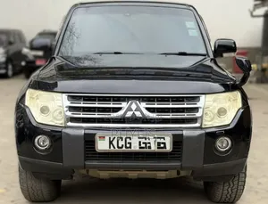 Mitsubishi Pajero 2008 Black