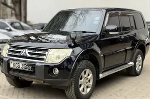 Mitsubishi Pajero 2008 Black