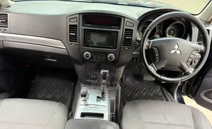 Mitsubishi Pajero 2008 Black