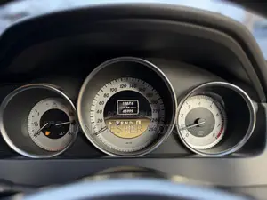 Mercedes-Benz C200 2012 Black