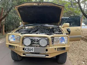 Toyota Land Cruiser 2003 Gold
