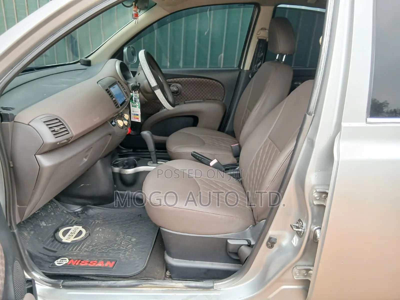 Nissan March 2008 Silver