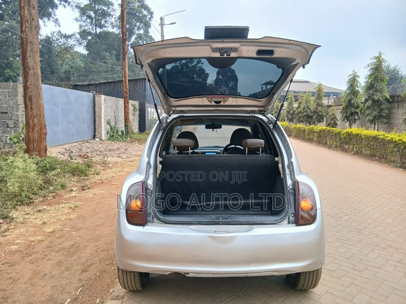 Nissan March 2008 Silver