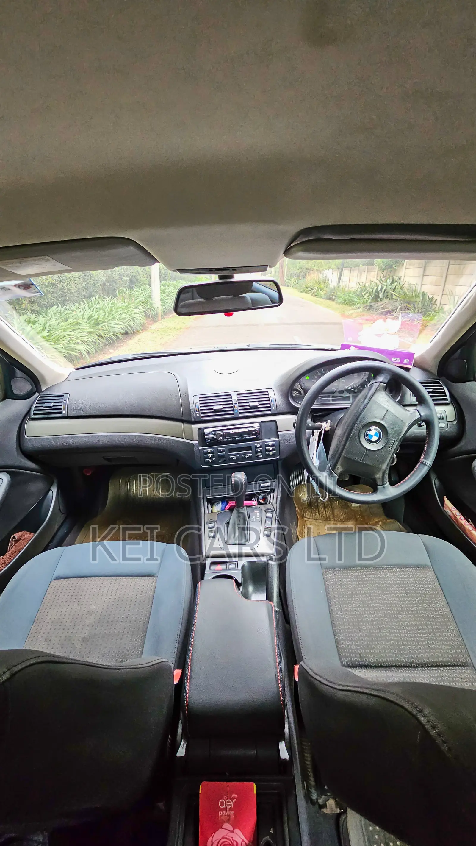 BMW 318i 2004 Black