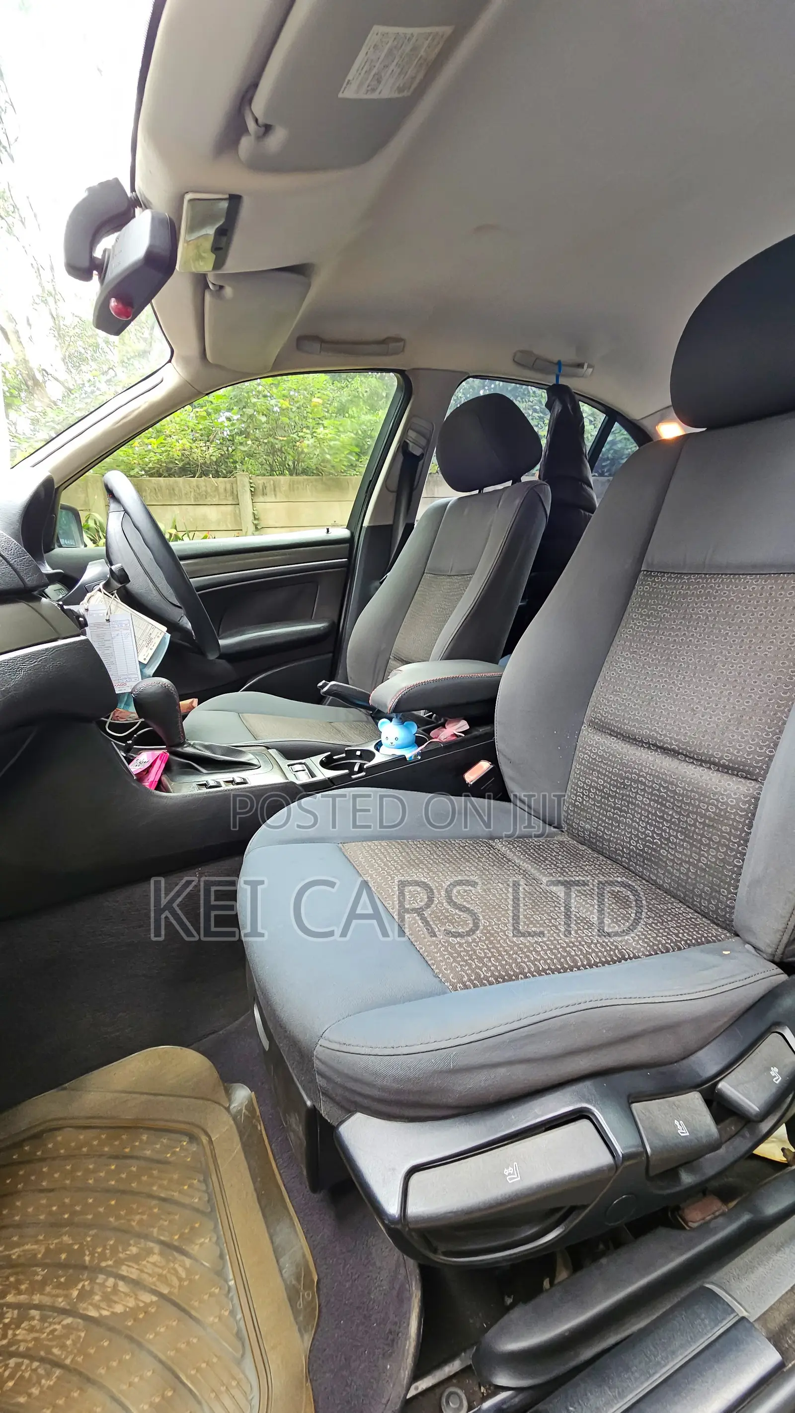 BMW 318i 2004 Black