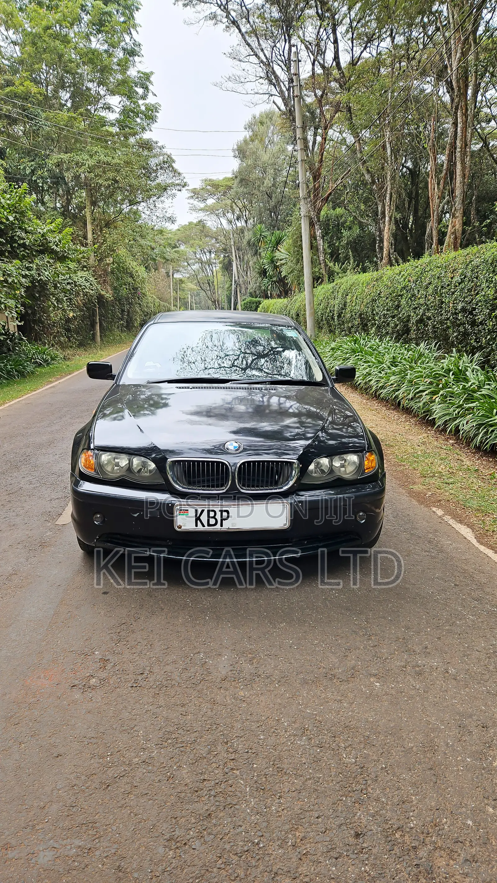 BMW 318i 2004 Black
