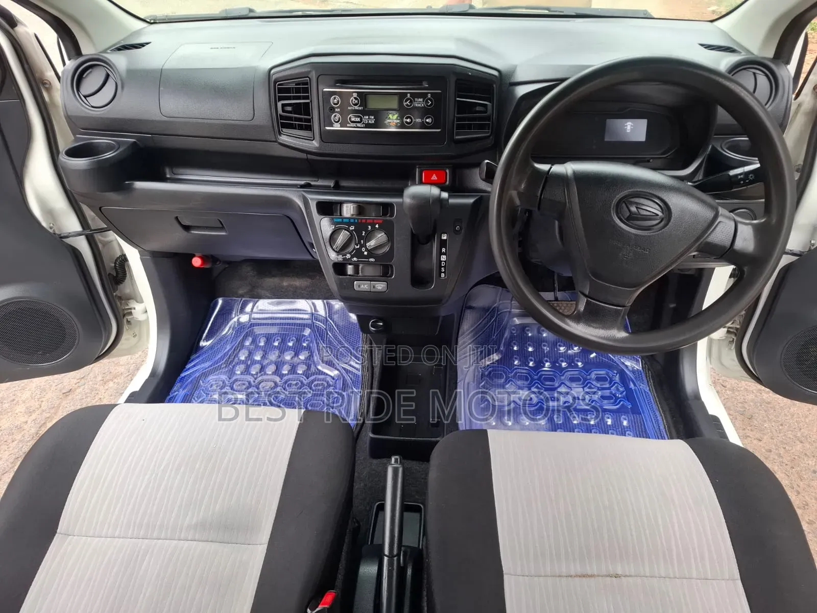 Daihatsu Mira 2019 White