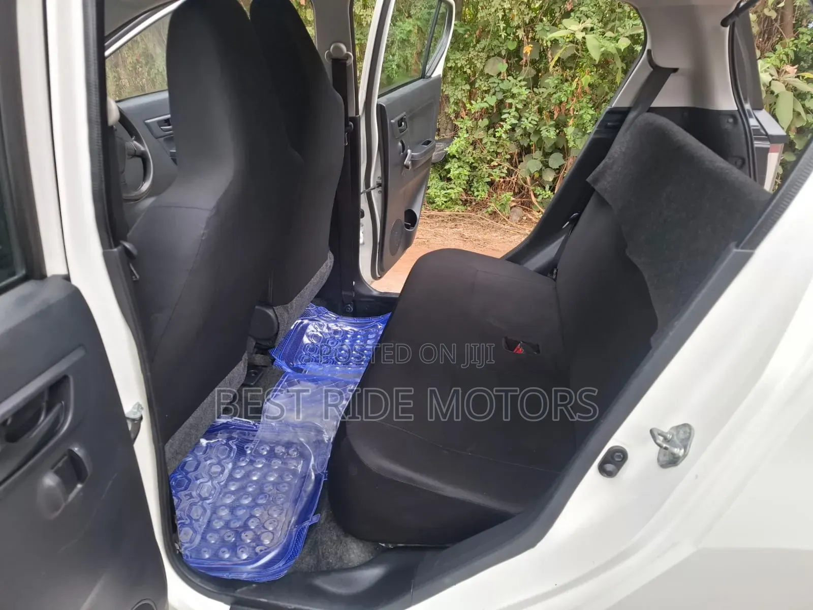 Daihatsu Mira 2019 White