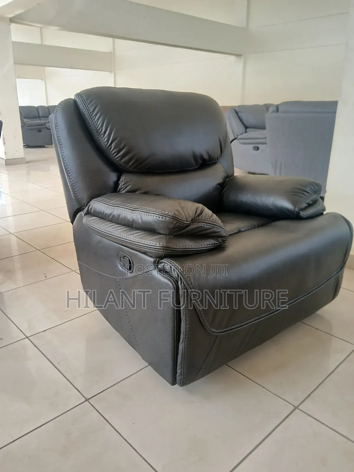 Luxury Single Seater Recliner Sofa