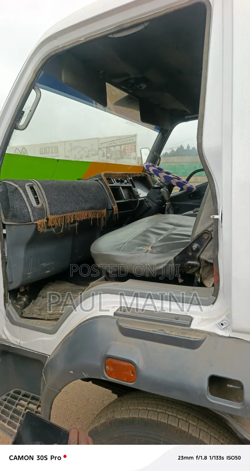 Mitsubishi Fh Water Boozer 2015 White