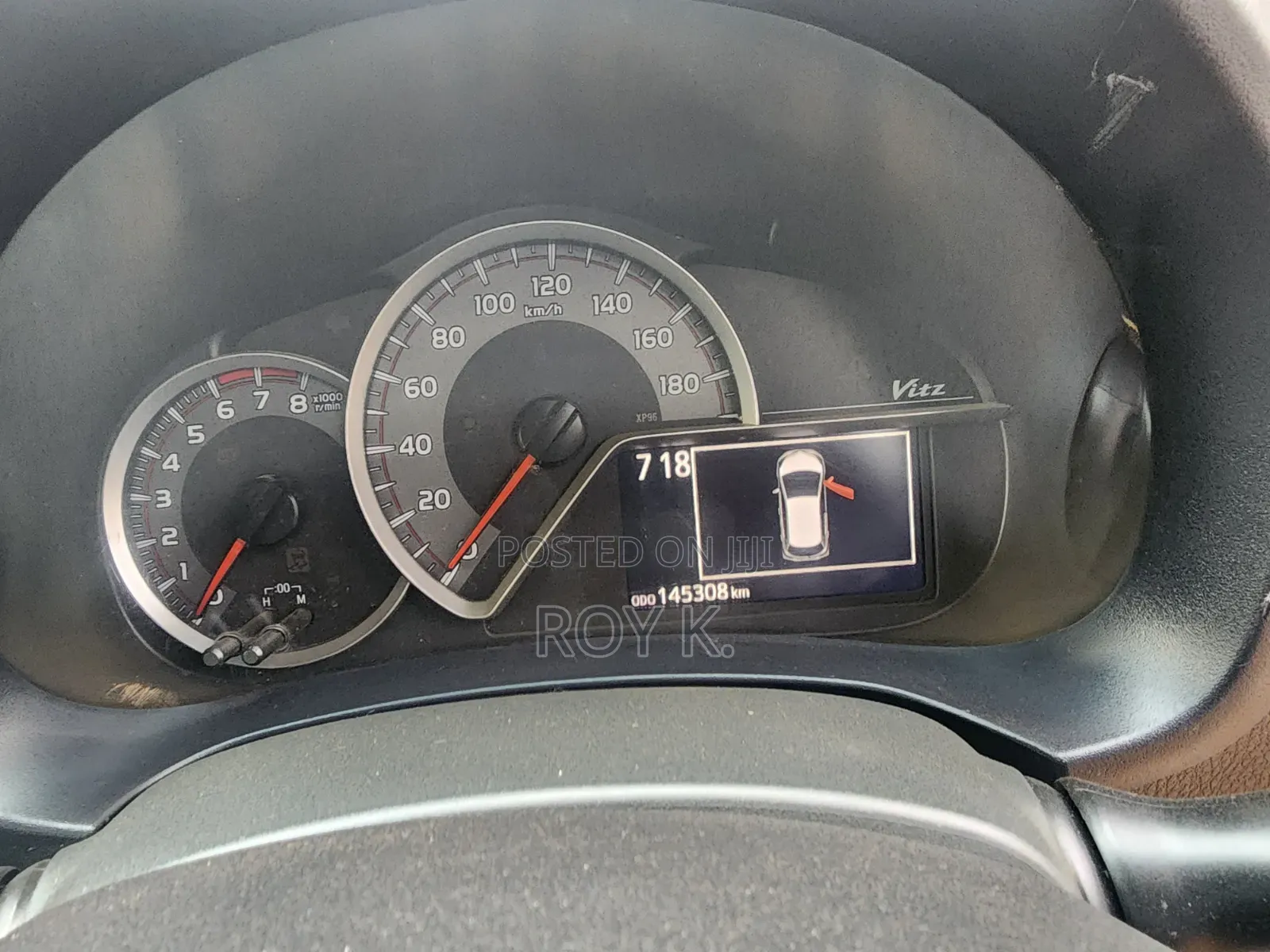 Toyota Vitz 1.3 AWD 5dr 2016 Black