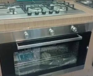 Hisense Built in Cooker With Oven