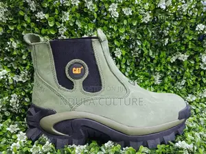 Cat Rugged Slip-on Boots