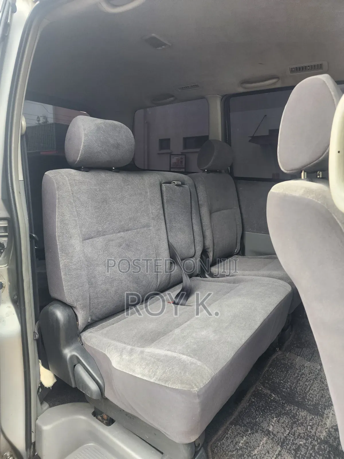 Toyota Noah 2.0 FWD (8 Seater) 2006 Silver