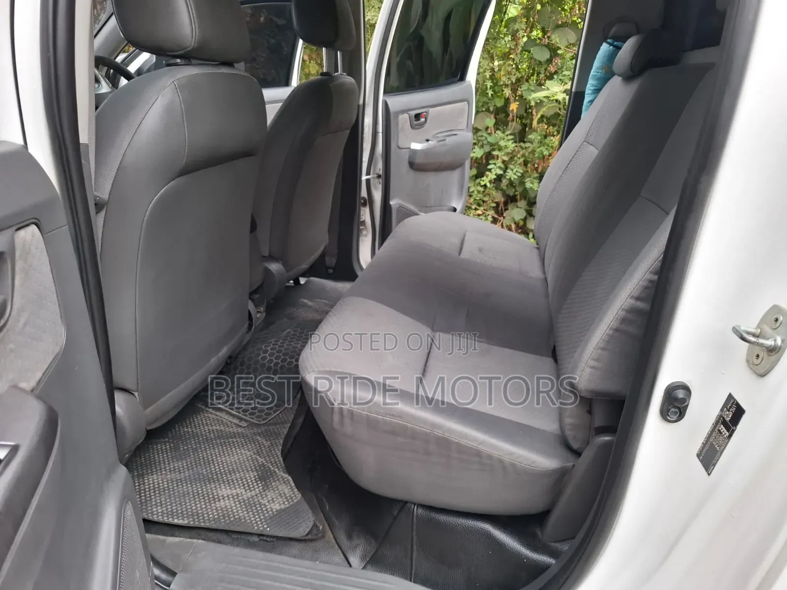 Toyota Hilux 2014 White
