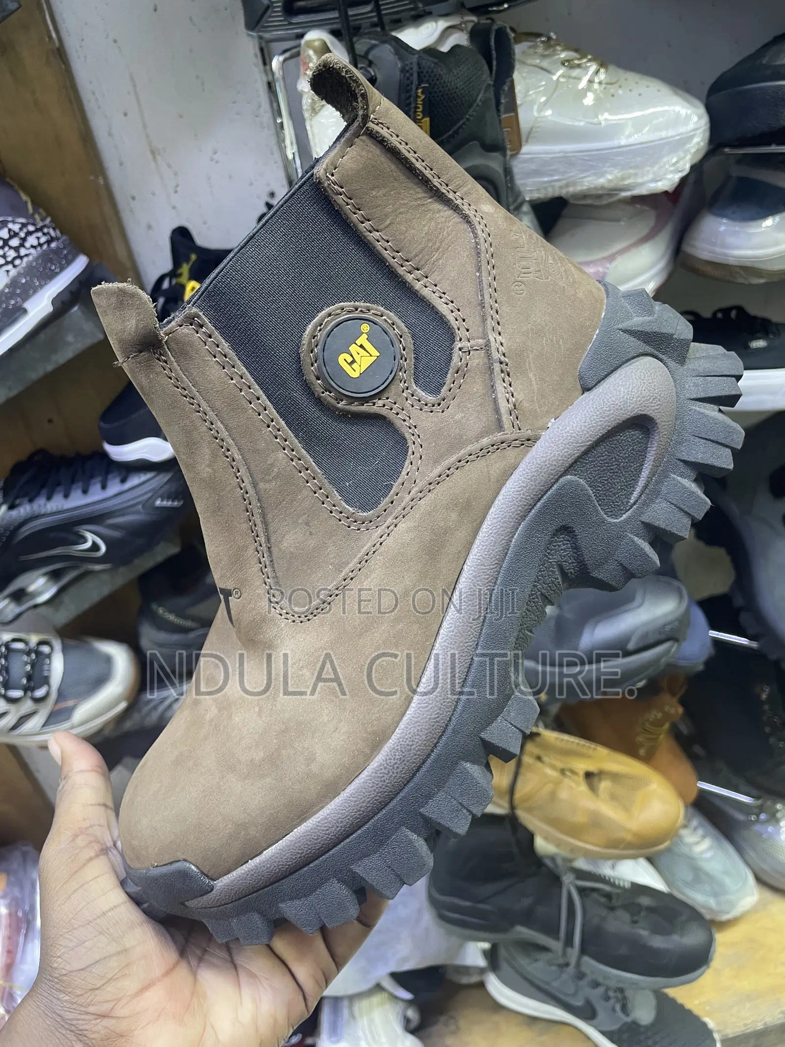 Cat Rugged Slip-on Boots