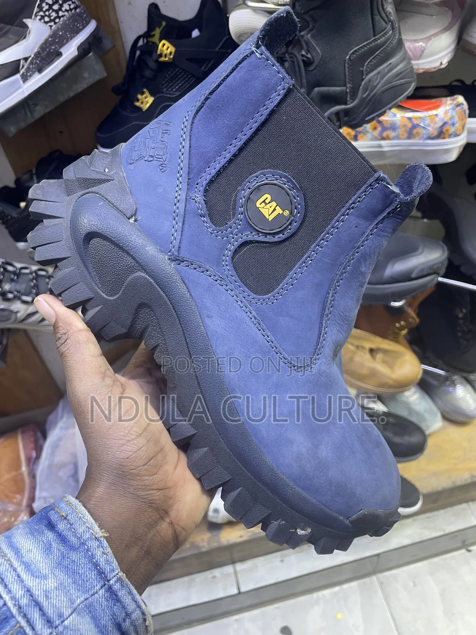 Cat Rugged Slip-on Boots