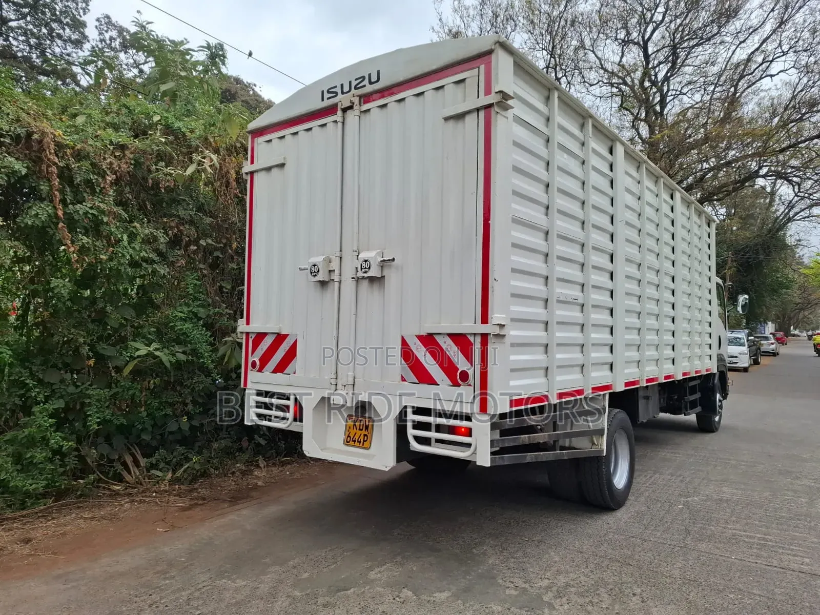 Isuzu FRR Local 2019 White