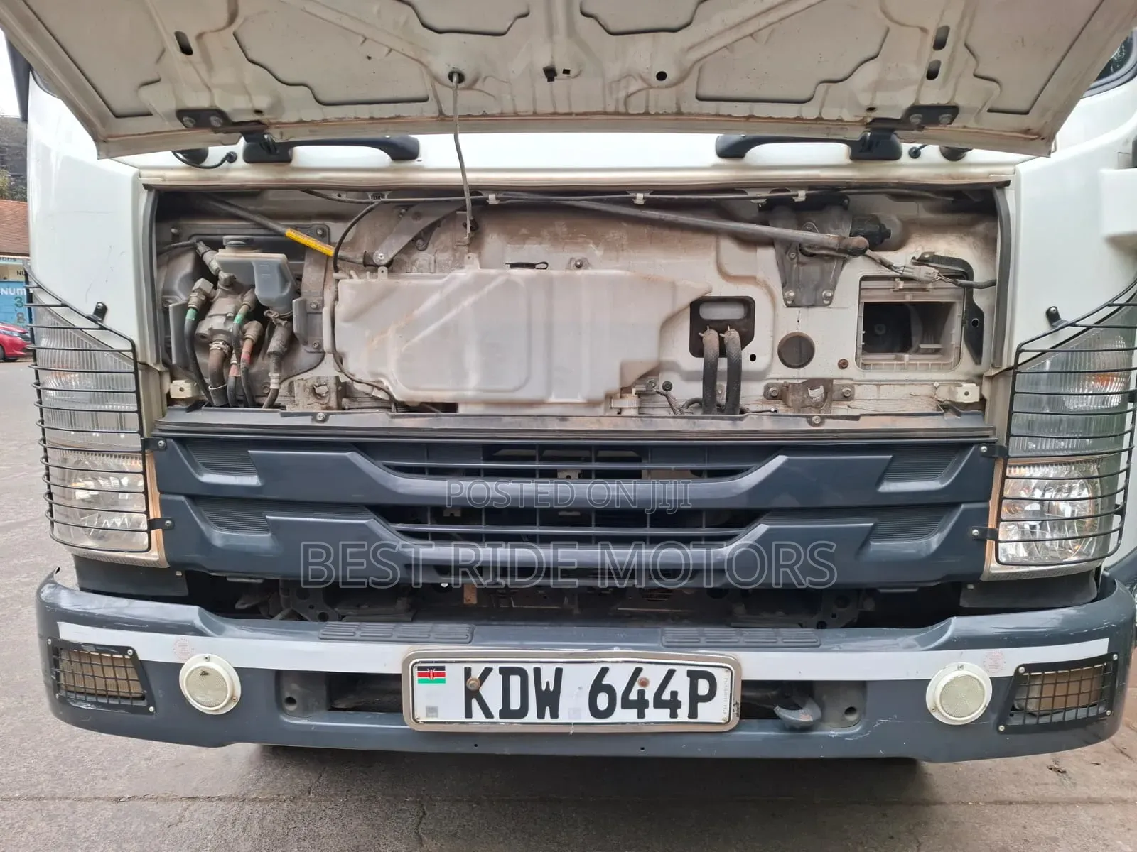 Isuzu FRR Local 2019 White