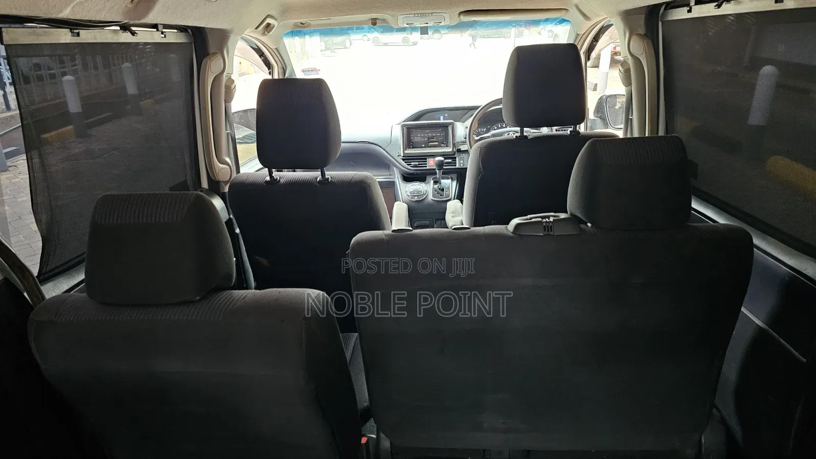 Toyota Voxy 2014 White
