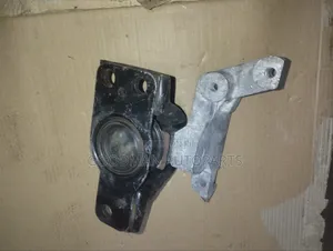 Hr15 Engine Mount
