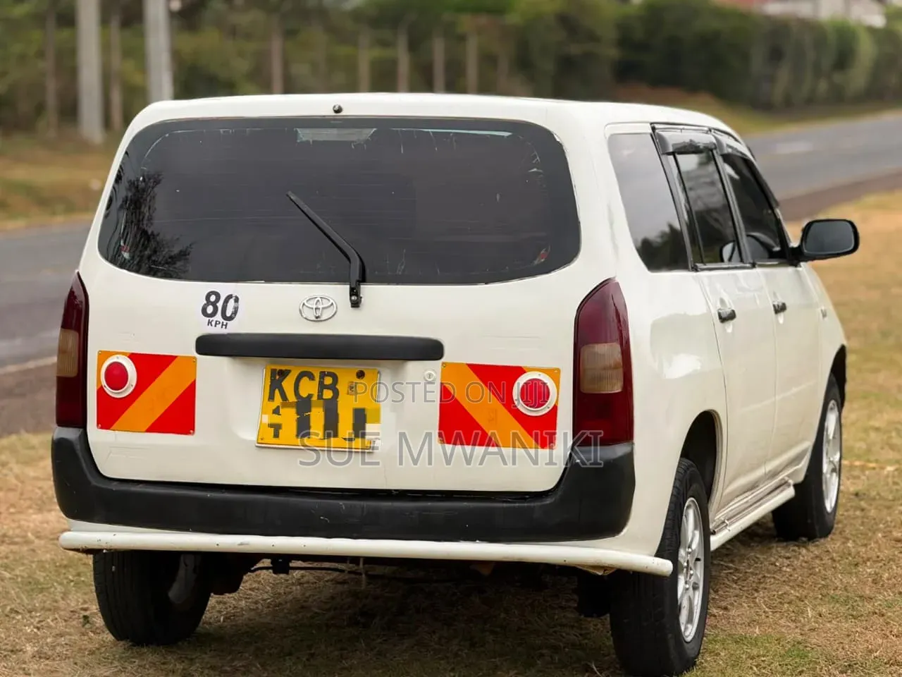 Toyota Probox 2007 White