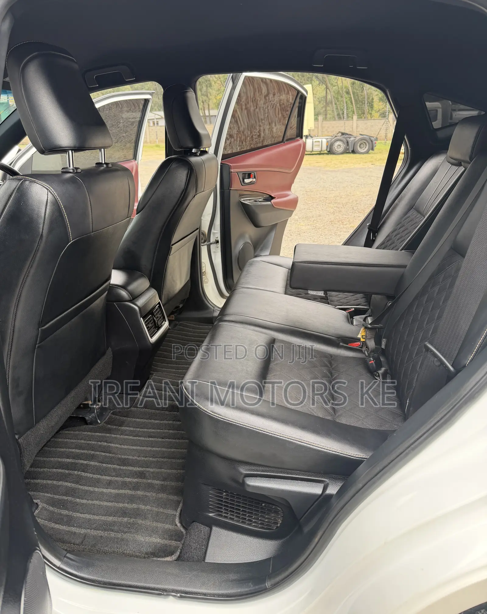 Toyota Harrier 2.5 Hybrid 4WD 2014 White