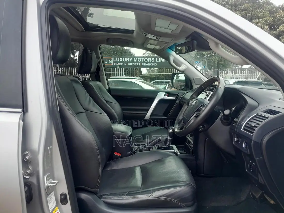 Toyota Land Cruiser Prado 3.0 190hp 2019 Silver