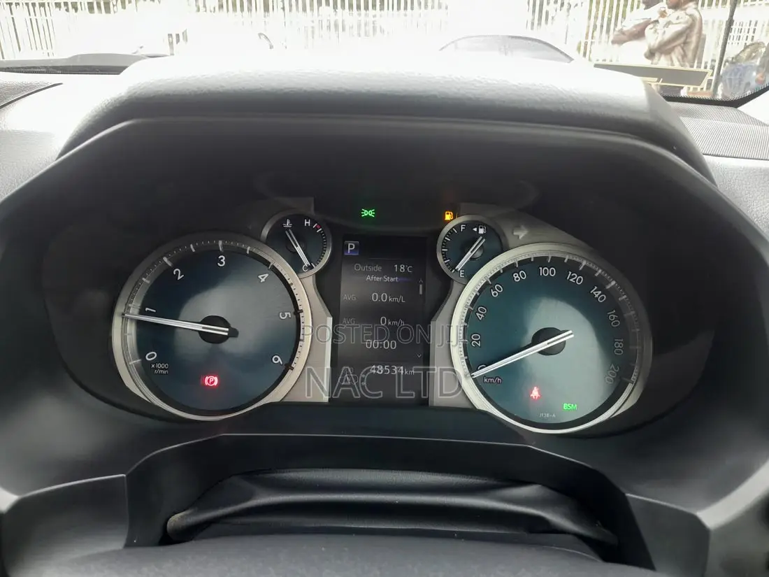 Toyota Land Cruiser Prado 3.0 190hp 2019 Silver