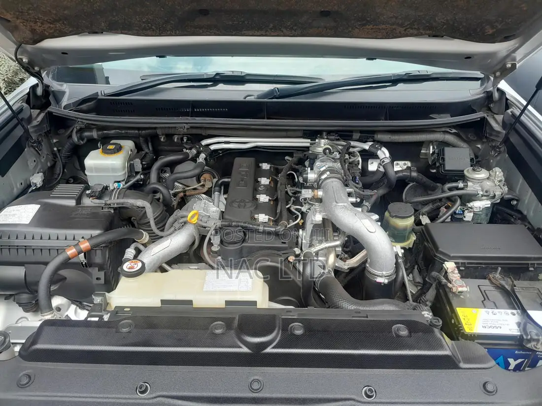 Toyota Land Cruiser Prado 3.0 190hp 2019 Silver